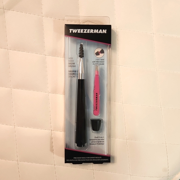 Tweezerman Hideaway Brow Brush Duo - Picture 1 of 3
